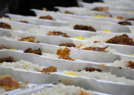 توزیع بیش از ۵ هزار پرس غذای گرم در کرج/۲۵۰ تانکر آب به خوزستان و سیستان و بلوچستان ارسال شد