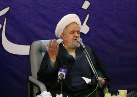 نظام باید اقدامات بسیاری را در مورد نماز انجام دهد