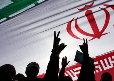 انقلاب اسلامی، نمایشگاه آزادی، استقلال و حق طلبی است