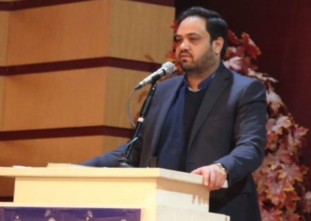 شاخص مسئولیت اجتماعی، یکی از مولفه های انتخاب کارآفرین برتر باشد