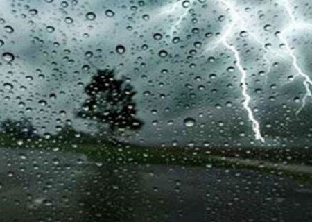 بارش تگرگ و کاهش موقت کیفیت هوا در البرز/ در بستر رودخانه ها توقف نکنید