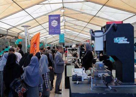 ضرورت حرکت به سمت برگزاری نمایشگاه های تخصصی و بین المللی در البرز