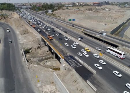 پروژه رفع گره ترافیکی پل فردیس تا پل کلاک به بهره‌برداری می‌رسد