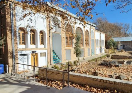 الحاق بخشی از حیاط پردیس کشاورزی دانشگاه تهران به کاخ سلیمانیه