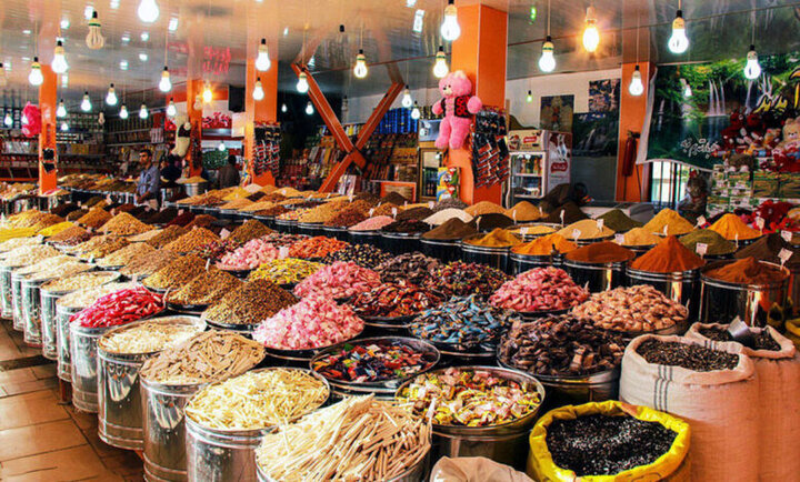 صدای پای بهار در ایران کوچک/ انبارها مملو از کالاهای اساسی است