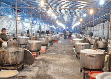 طبخ ۳۰ هزار پرس قیمه در شب شهادت حضرت علی (ع) در کرج