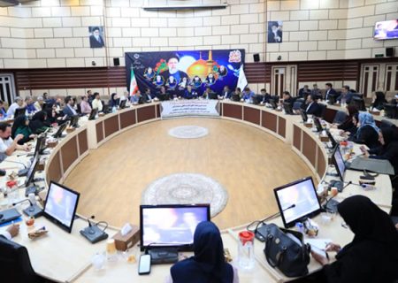 زیر سوال بردن دستاوردهای دولت سیزدهم به نفع هیچ یک از نامزدها نیست