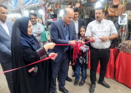 آغاز دومین جشنواره گلاب‌گیری، صنایع‌دستی و سوغات اقوام در کرج