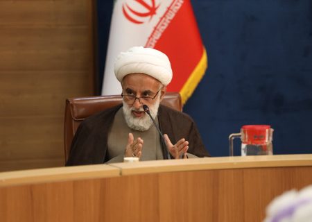 دانشجوی عالم و عاقل الگوی تراز انقلاب اسلامی است