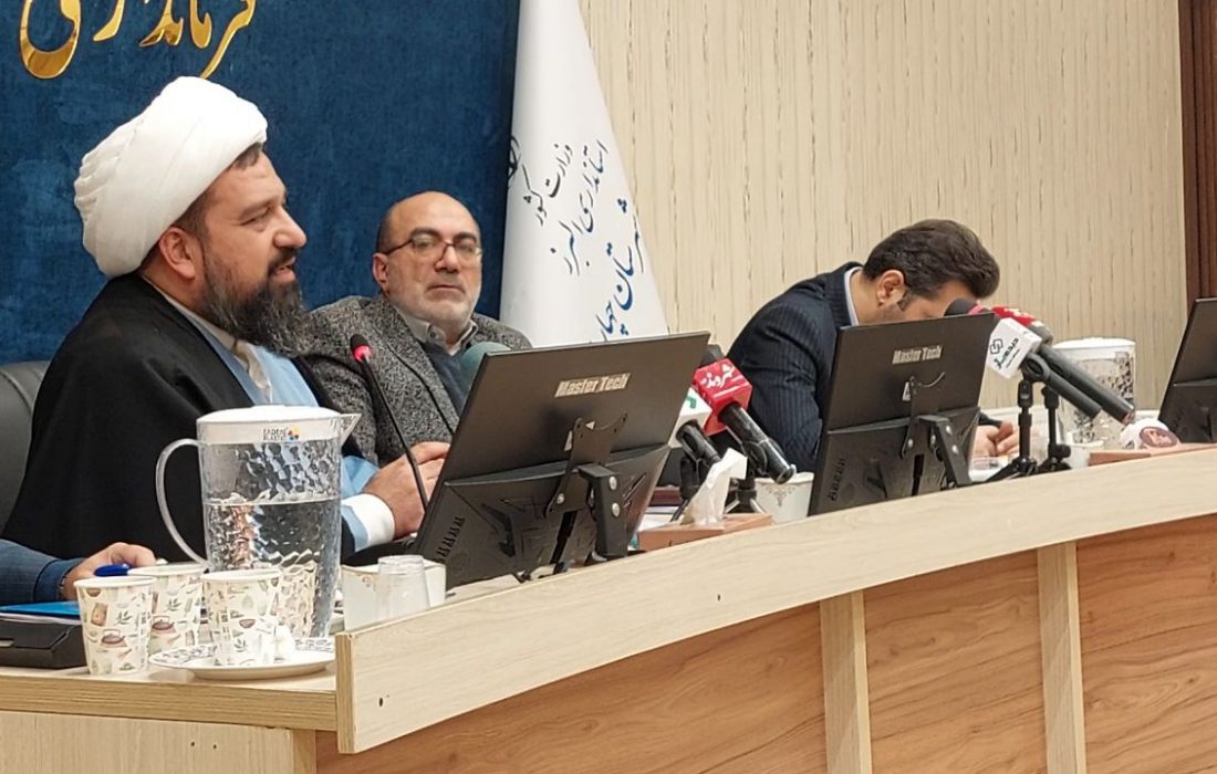 برخی کوچه‌های چهارباغ پس از ۳۰ سال آسفالت شده‌اند