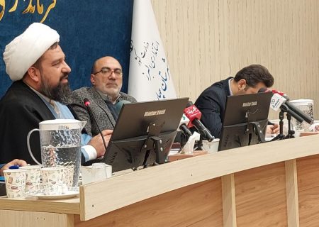 برخی کوچه‌های چهارباغ پس از ۳۰ سال آسفالت شده‌اند