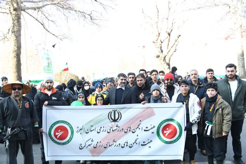 لبیک جامعه ورزش و جوانان البرز به آرمان‌های والای انقلاب