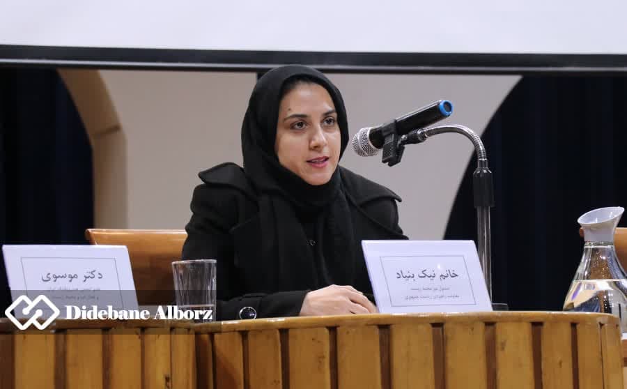 دولت‌ها برای بقای خود مجبورند قدرتشان را با مردم به اشتراک بگذارند