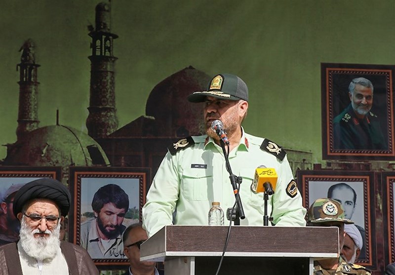 جامعه مدیون صبر و استقامت خانواده های شهداست