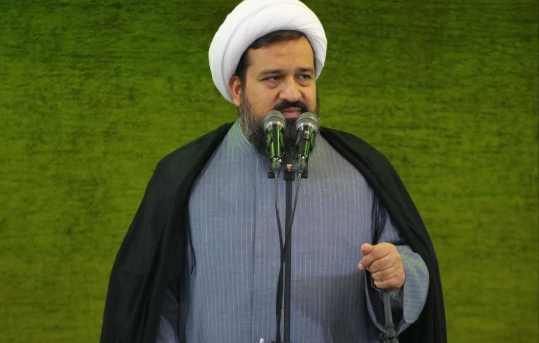 مسئولان مانند مردم ایستادگی و مقاومت کنند و کوتاه نیایند