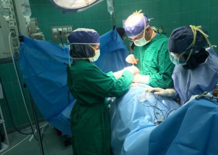 گام بزرگ درمانی در فردیس/ نخستین عمل جراحی مغز و اعصاب با موفقیت انجام شد