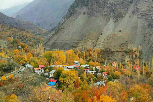 هجوم گردشگران به بخش آسارا و زیرساختهایی که پاسخگو نیستند