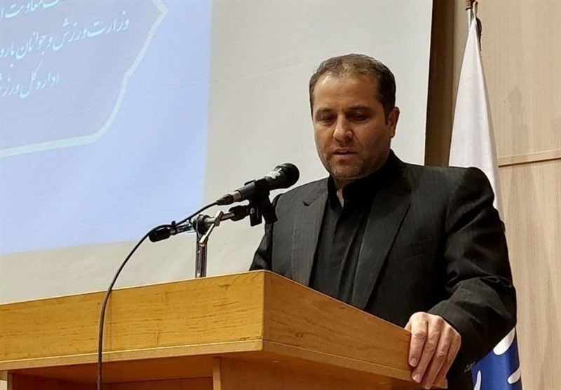 پروژه ورزشگاه ساوجبلاغ معطل مشکلات نمی‌ماند/ پیگیری‌ها ادامه دارد