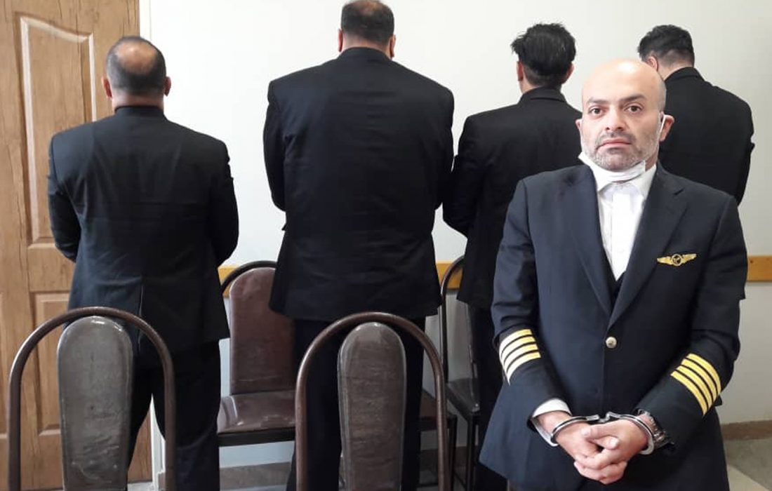 بازداشت خلبان قلابی در فردیس/قربانیان کلاهبرداری به دادسرا مراجعه کنند