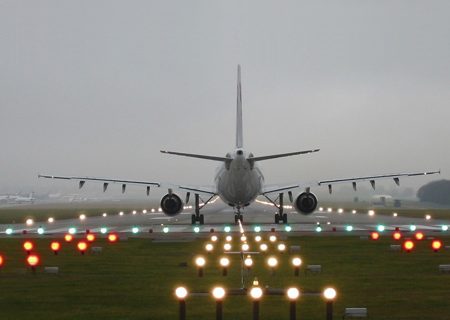 استفاده از برترین تكنولوژی در تجهيز روشنايی باند فرودگاه پيام