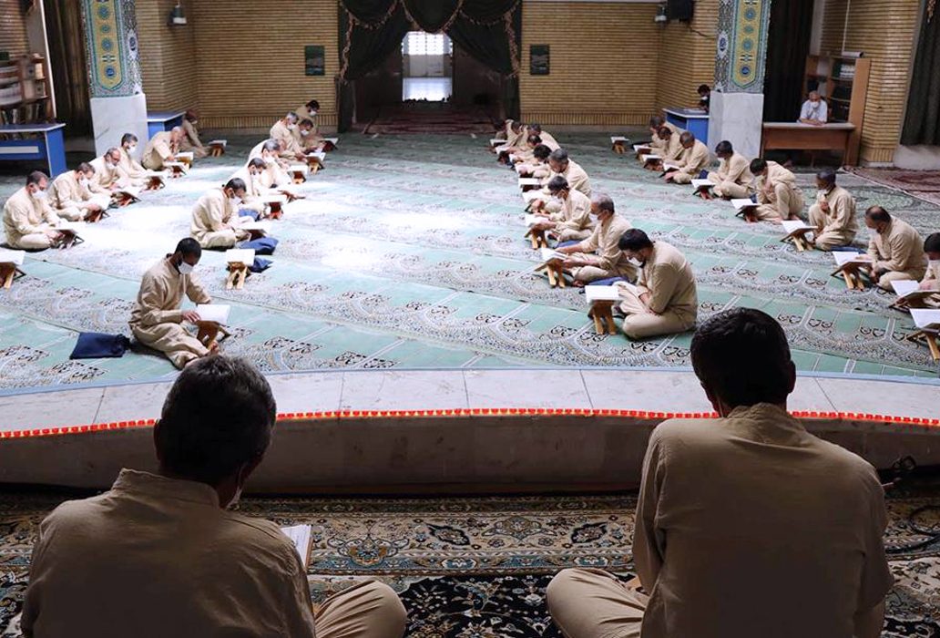 اجرای طرح «در هواخوری خدا» ویژه زندانیان معتکف در زندان های استان البرز