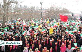 عکس/ جشن ۴۴ سالگی انقلاب اسلامی در کرج