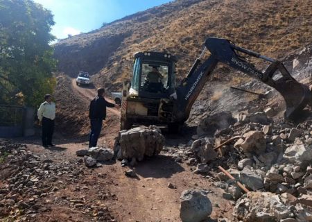 رفع تصرف دو هزار مترمربع از اراضی ملی طالقان