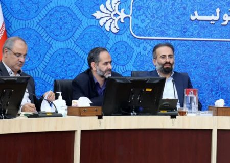 تصفیه خانه شهرک صنعتی اشتهارد استاندارد نیست/ عدم اجرای ۱۴۰ حکم قانون هوای پاک در کشور