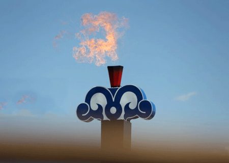 مشعل گاز در روستای اویزر روشن شد