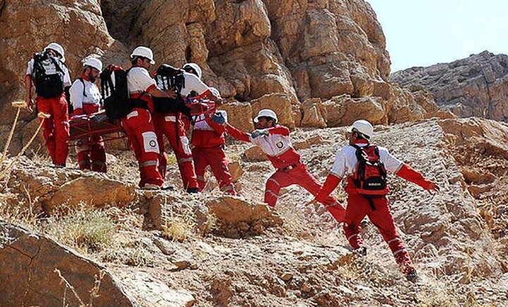 سقوط یک هواپیمای آموزشی در اطراف کرج/ خلبان و دانشجو جان باختند