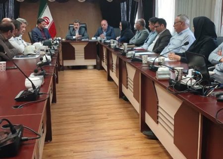 رئیس جمهوری انتخاب کنیم که کارهای نیمه تمام را تمام کند