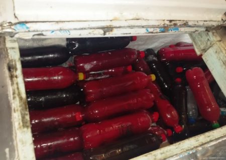 معدوم سازی ۲۰۰ لیتر آبمیوه غیربهداشتی در البرز