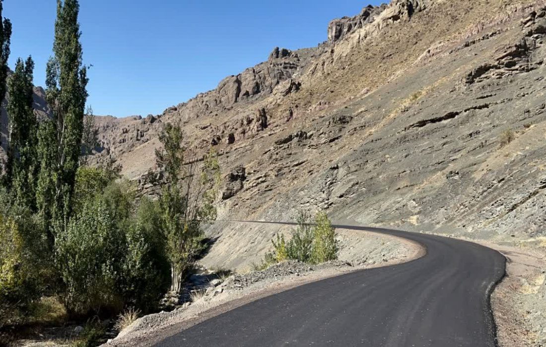 مردم روستای خچیره از راه آسفالته برخوردار شدند