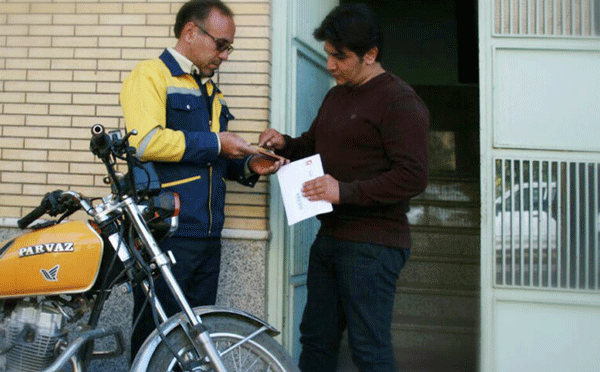 نامه رسان های البرز یک و نیم برابر همکاران خود در کشور کار می کنند/ راه اندازی هاب پستی البرز