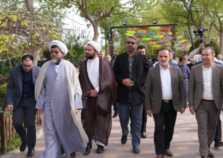 فضای سبز باید به عنوان رگ پویایی شهری جایگاه ویژه‌ای پیدا کند