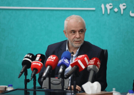 گسست نسلی، یک بحران هویتی جهانی به شمار می‌رود