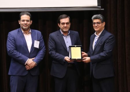 سرپرست اداره‌کل ورزش و جوانان البرز برگزیده برتر همایش بین‌المللی مدیریت ورزشی ایران شد