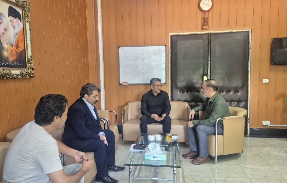 علیرضا رحیمی بر ضرورت حضور میدانی مدیران در میان مردم و شنیدن دغدغه‌های شهروندان تأکید کرد