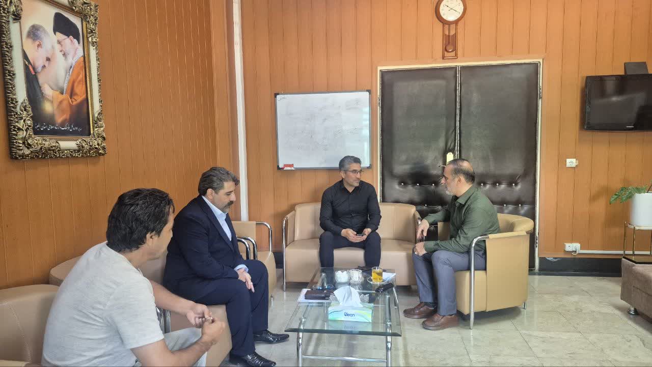 علیرضا رحیمی بر ضرورت حضور میدانی مدیران در میان مردم و شنیدن دغدغه‌های شهروندان تأکید کرد