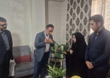 خدمت به خانواده‌های شهدا؛ تداوم مسیر آرمان‌های مقاومت در مدیریت شهری کرج